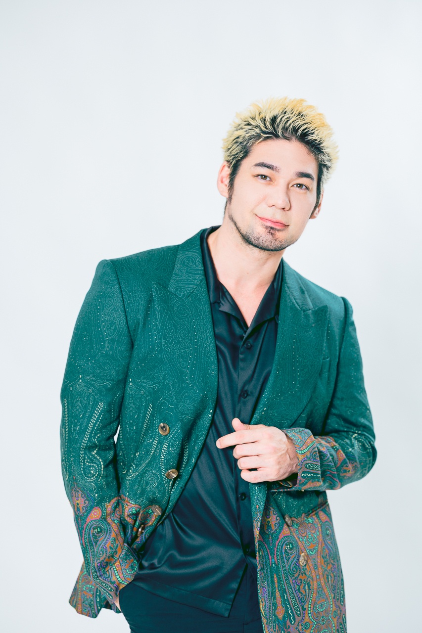 「この素晴らしい作品の一員として、震えながら頑張っていきます」──「TIGER & BUNNY」THE STAGE 鏑木・T・虎徹/ワイルドタイガー役 spiさん&バーナビー・ブルックス Jr.役 塩田一期さんが語る愛され続ける作品を背負う覚悟【インタビュー】-6