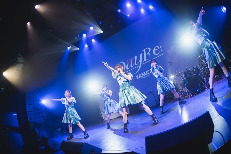 DayRe:は年間応援大使ラストステージ。そして次回“summer”開催も発表──春の終わりにシユイ、asmi、DayRe:が彩った「animate Theater LIVE 2026 ～spring～」Day2レポート-3