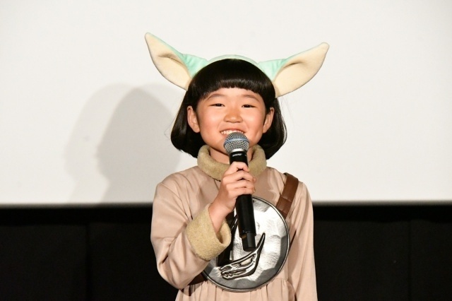 「『スター・ウォーズ／マンダロリアン・アンド・グローグー』WE LOVE グローグー！大ヒット記念舞台挨拶」の公式レポートが到着！　永尾柚乃さん、伊藤英明さんが登壇-2