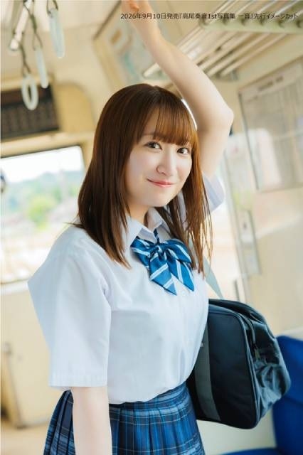 高尾奏音さん初の写真集『高尾奏音1st写真集 一音』が誕生日の9月10日に発売決定！　11月15日に発売記念イベントとして写真集サイン会の開催も決定-4
