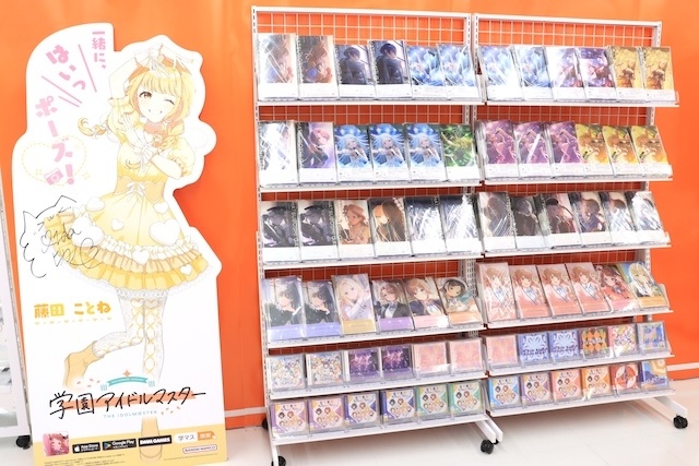 コミックス『40までにしたい10のこと(3)』が発売！　3Fにて「王家の紋章 ミニミュージアム」が開催中！　ほか［今日のアニメイト池袋本店］-4