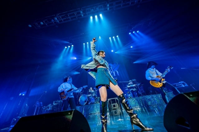 May’nさんアーティストデビュー20周年記念ライブツアー「THE BEST of May’n」東京公演のオフィシャルレポートが到着！-1