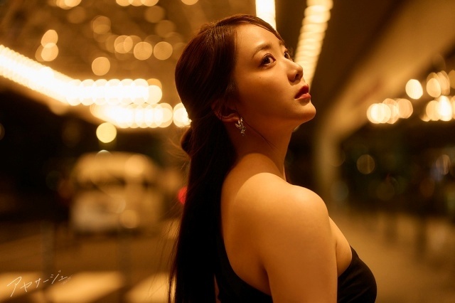 伊藤彩沙さんの写真集「アヤサージュ」が発売！　シンガポールとインドネシア・ビンタン島にて撮影された掲載カットが公開｜コメントも到着-9
