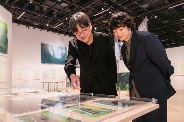 「細田守の原点/展」オープニングイベントの速報レポートが到着！　細田守監督、染谷将太さんが登壇-2