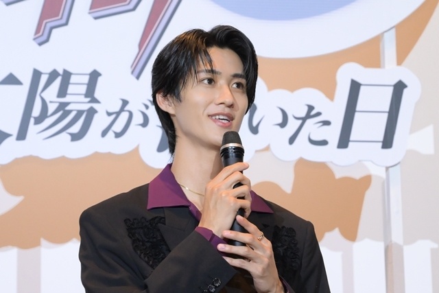 映画『仮面ライダーゼッツ』映画『超宇宙刑事ギャバン インフィニティ』公開前夜祭舞台挨拶にキャスト11名が集結！　仮面ライダーになる夢を叶えたM!LK 曽野舜太さんが、ファンの前で変身ポーズを初披露-6