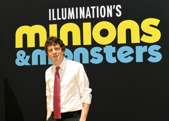 『ミニオンズ＆モンスターズ』LAプレミアイベントの公式レポートが到着！　ジェシー・アイゼンバーグさんら英語版吹き替えキャスト7名＆ピエール・コフィン監督が登壇-4