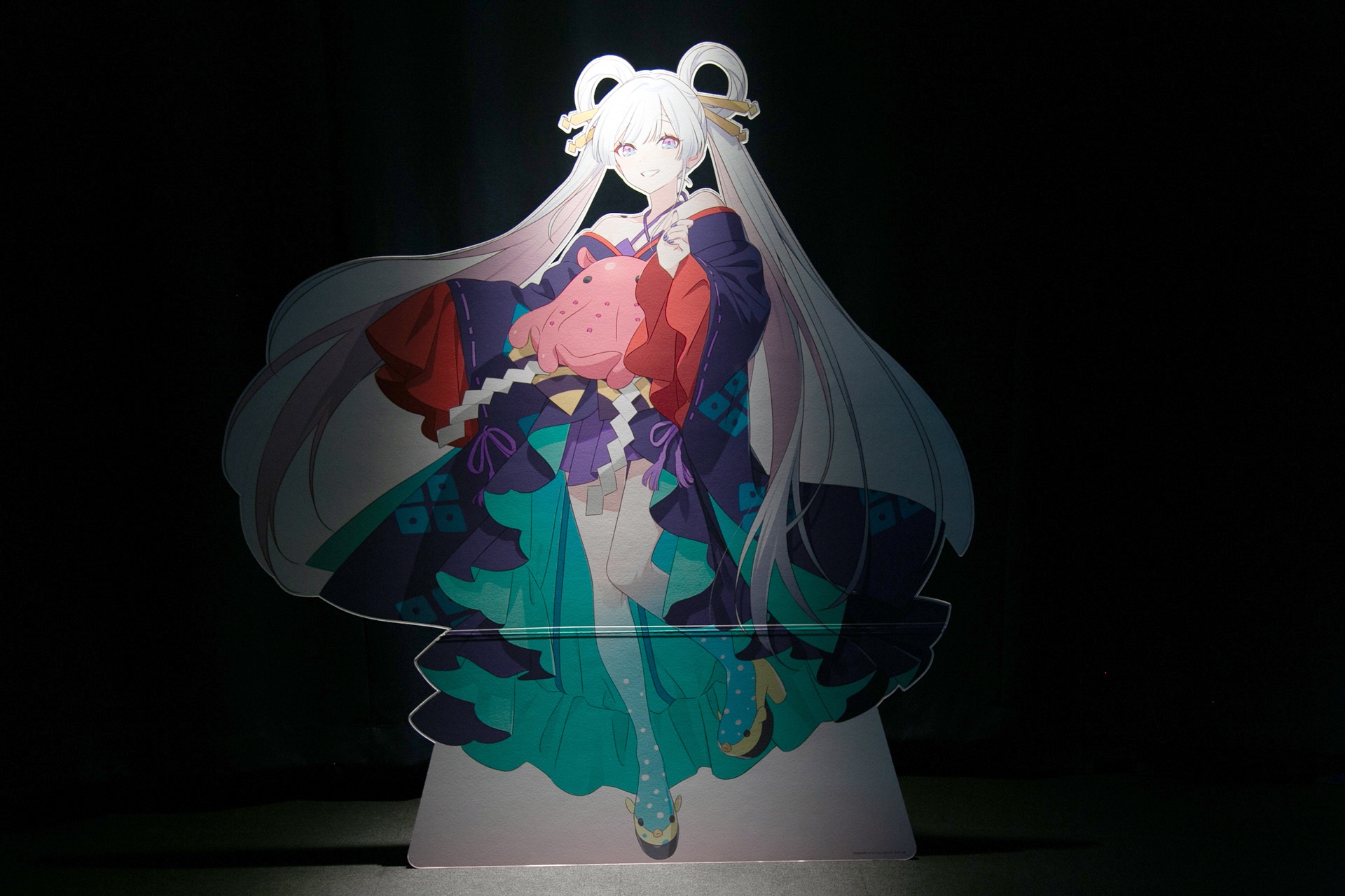 仮想空間〈ツクヨミ〉が夜の水族館に出現！　『超かぐや姫！』の世界観を体感できるサンシャイン水族館コラボの模様をレポート-9