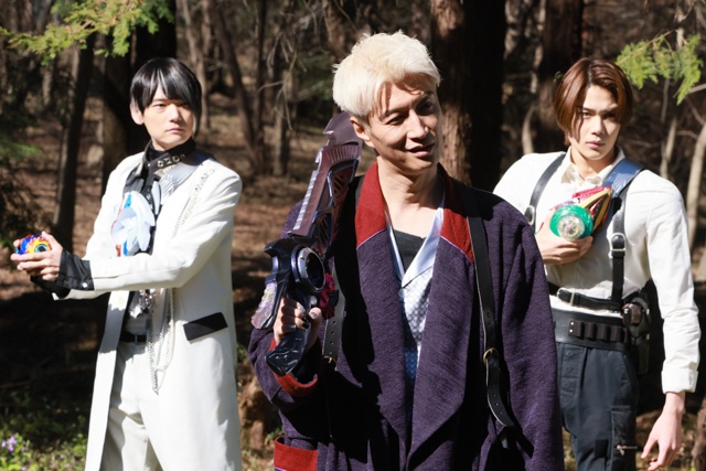「バイクアクション」×「CODE集結」『ゼッツ』決定版となる夏映画―― 『仮面ライダーゼッツ さよならのミッション』 谷中寿成プロデューサーインタビュー-2