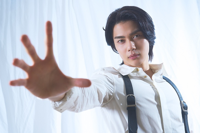 TVシリーズから“もう一歩先の関係性”へ――映画『仮面ライダーゼッツ さよならのミッション』今井竜太郎さん×古川雄輝さんインタビュー｜1年半の撮影を共に駆け抜けた2人が語る『仮面ライダーゼッツ』 への想い-10