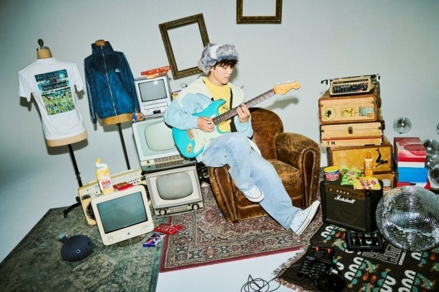 入野自由さんのミニアルバム「HUMOR」新ビジュアル＆ジャケット写真が解禁！　豪華盤に収録されるライブ音源やエムカードの収録内容が発表-1