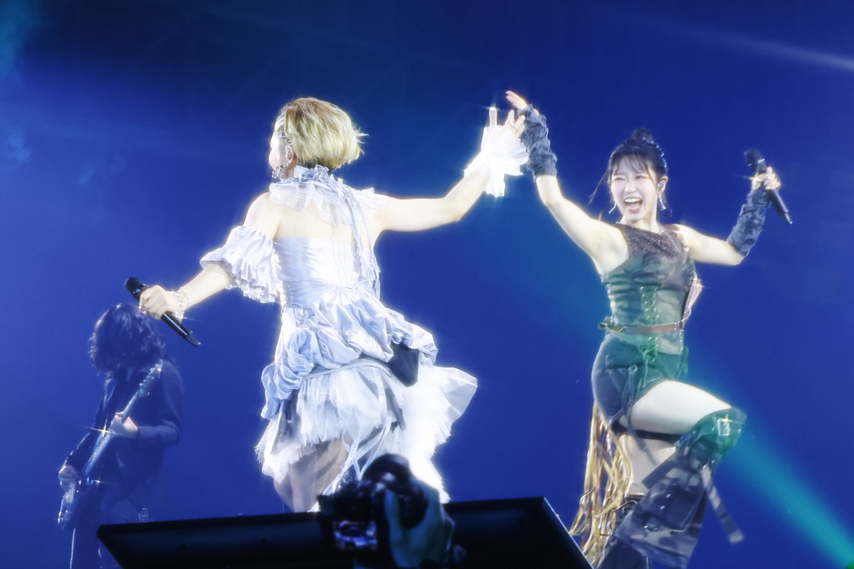 【アニサマ2026】岸田教団＆THE明星ロケッツと東山奈央さんによる『GATE 自衛隊 彼の地にて、斯く戦えり』OPテーマ｢GATE〜それは暁のように〜｣で開幕！「Animelo Summer Live 2026 -Messenger-」-3