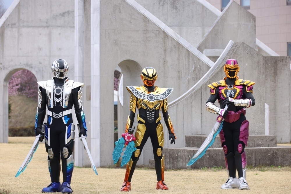 「ヒーローが次の時代を作る」4人のギャバンが見せる最高に“ギャバい“展開！――映画『超宇宙刑事ギャバン インフィニティ 太陽が泣いた日』長田光平さん×赤羽流河さん×角心菜さん×安井謙太郎さんインタビュー-3