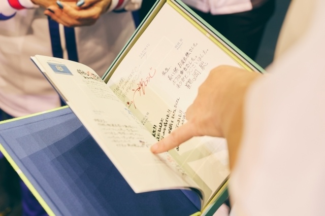 許斐 剛先生のほか皆川純子さん、置鮎龍太郎さん、近藤孝行さんらキャスト陣登壇！「原作『テニスの王子様』シリーズ完結記念！ テニプリサプライズ☆サミット」オフィシャルレポートが到着-30