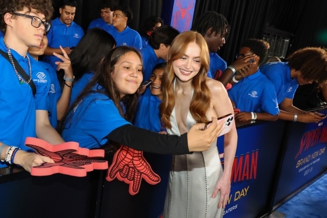 『スパイダーマン：ブランド・ニュー・デイ』ワールドプレミアの公式レポートが到着！　トム・ホランドさん、ゼンデイヤさん、Mrs. GREEN APPLEらが登壇-7