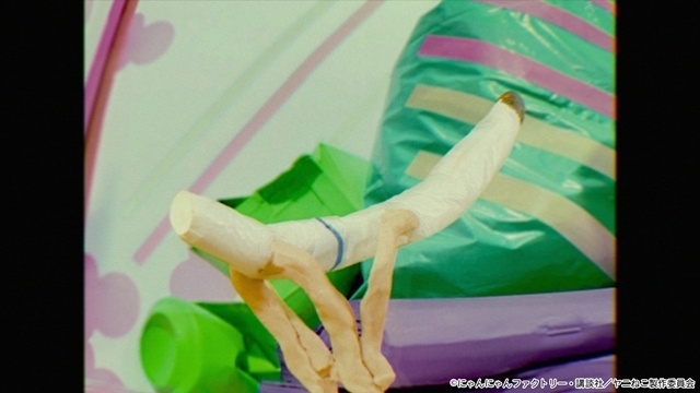 夏アニメ『ヤニねこ』OP＆ED映像のノンクレジット版解禁！　第2話劇中歌「ニコチン受容体体操」映像も公開-8