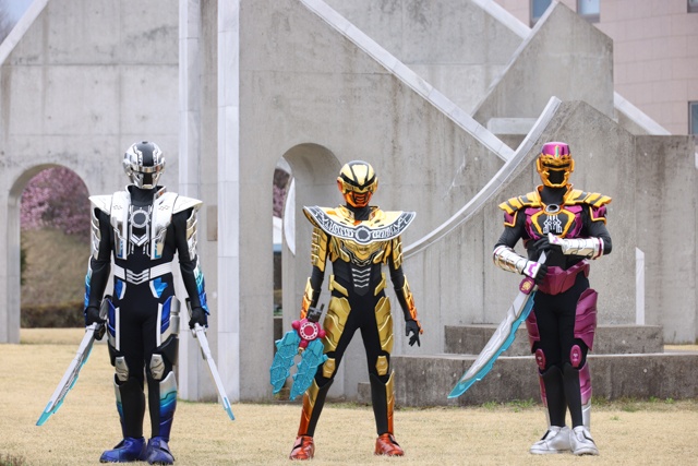 「マスク割れ」を超えた衝撃の「ボディ割れ」アクションの感情表現！　好きなヒーローを推し続けていい【PROJECT R.E.D.】の楽しみ方とは？――東映・久慈麗人プロデューサーインタビュー 映画『超宇宙刑事ギャバン インフィニティ 太陽が泣いた日』-5