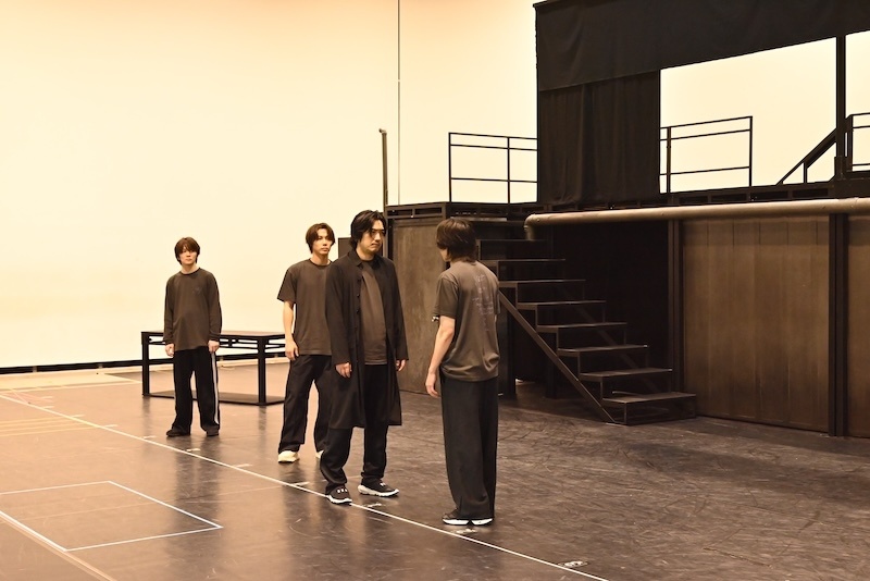 舞台『gift』の稽古場に潜入！　見応えのあるアクション、絶妙な表情と演出が「gift」の世界へと我々をいざなう……！【レポート】-2