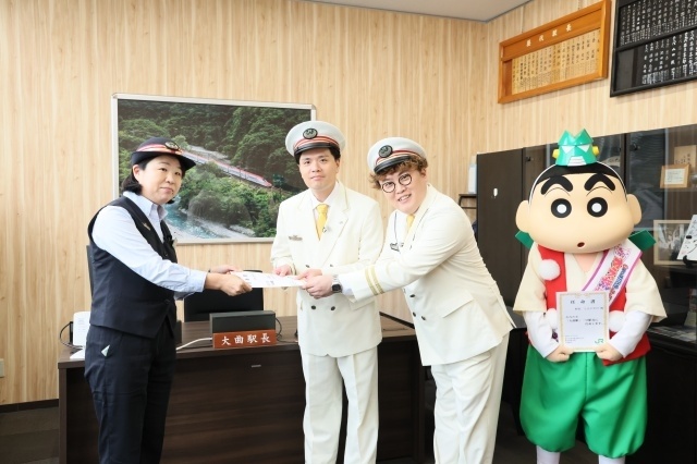 「『映画クレヨンしんちゃん 奇々怪々！オラの妖怪バケ～ション』公開直前！夏の秋田キャンペーン」の公式レポートが到着！　マユリカ、小林由美子さんが登場-2