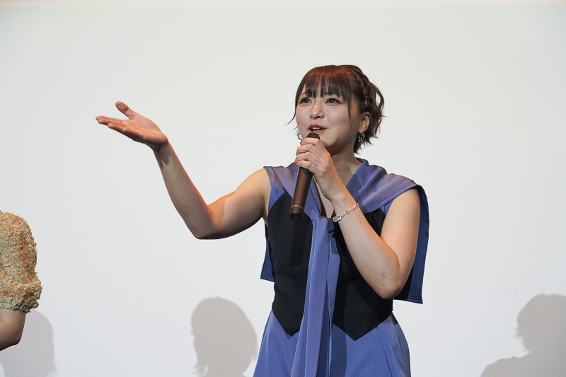約6年ぶりの「深き魂の黎明」。観客の反応に声優陣が安堵――『劇場版 メイドインアビス 深き魂の黎明』リバイバル上映記念舞台挨拶に富田美憂さん、井澤詩織さん、水瀬いのりさんが登壇-4