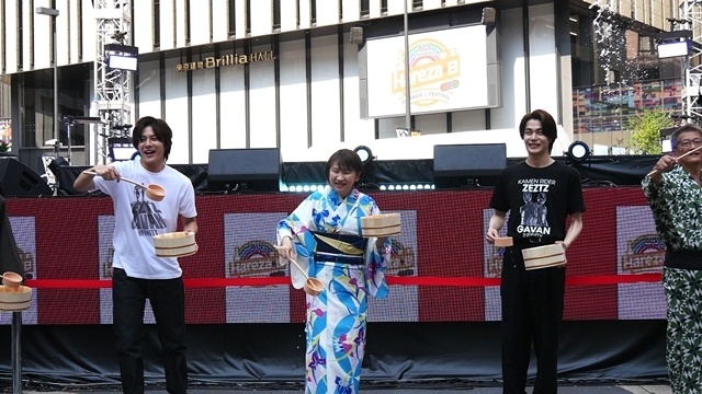 映画『仮面ライダーゼッツ＆超宇宙刑事ギャバン インフィニティ』Hareza池袋6周年記念イベントに今井竜太郎さん・長田光平さん登壇！　打ち水企画で、6周年の夏が華やかに開幕-4