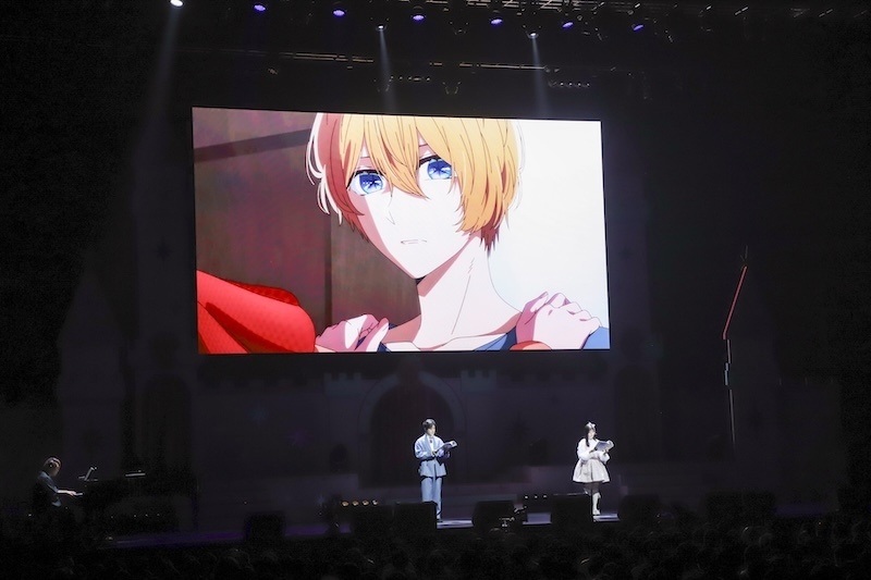 生演奏が彩る第3期名シーン朗読劇からB小町によるライブパート、そして「Final Season」に向けたキャスト陣の想い──アニメ『【推しの子】』スペシャルイベント「苺プロダクション☆ファン感謝祭2026」レポート-2