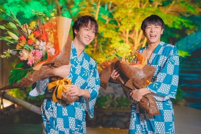 実写ドラマ『キスは捜査のあとで』クランクアップは激レア浴衣姿、渡部秀さん・齋藤璃佑さんのコメント公開！　第1話を見た原作・すう先生のコメントも到着-2