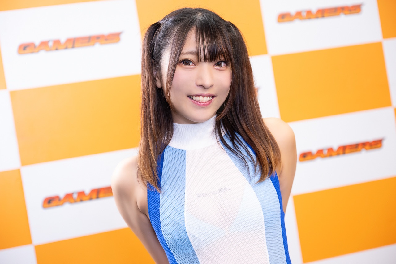 マリン系のアイドル風衣装で広島発アイドル・矢野美優が夏を彩る【ゲマコス12撮り下ろしグラビア】