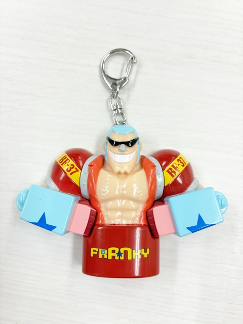 【ONE PIECE】推し活に大活躍！　USJ「ワンピース・プレミア・サマー2026」グッズの魅力をオタク目線でレビュー-6