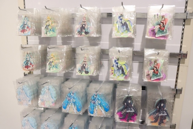 初音ミクへの愛が溢れた2次元と3次元が交差する空間を堪能──イラストレーター・Eko iXimaさんによる初個展「初音ミクとEko iXimaのミクストメディア展」フォトレポート-30