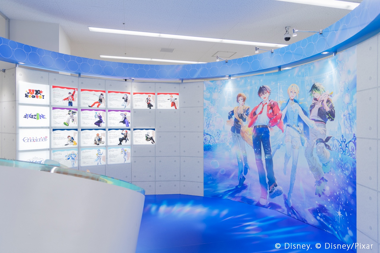 ディズニー「スパリク」アニメイト池袋本店装飾＆POP UP STOREフォトレポート