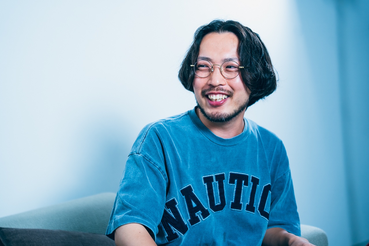 「作品も曲も、長く愛してほしい」『ヤニねこ』だからこそ生まれた「なんもねえ」と「煙とブルー」──忘れらんねえよ・柴田隆浩×ネクライトーキー・朝日が語る作品と音楽が“ちゃんと接着する”ということ-7