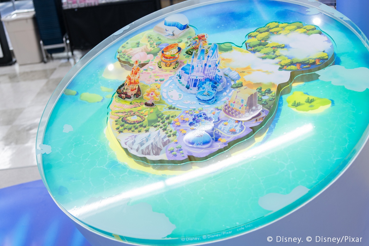 『ディズニー スパークリンク・スターズ』「Debut!」フェア inアニメイト開催記念！ 池袋本店で特別装飾＆POP UP STOREが展開中！【フォトレポート】-13