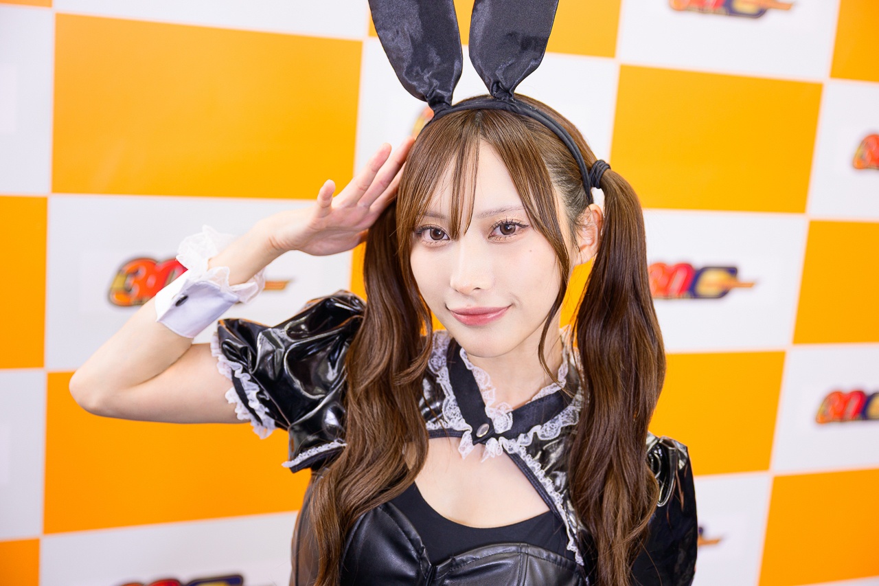 ももこが初コスプレでバニーガール姿を披露【ゲマコス13撮り下ろしグラビア】