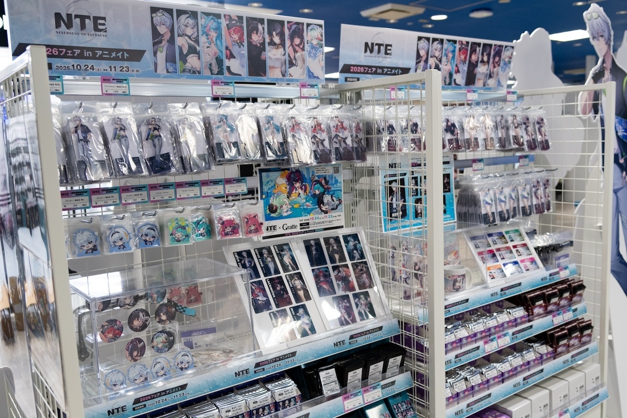 「『NTE』2026フェア in アニメイト」開催を記念してアニメイト一部店舗がヘテロシティになっちゃった!? スタンディパネル展示やガラス面装飾などに注目 【フォトレポート】-20