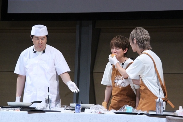 山下大輝さんの誕生日を「肉」でお祝い！「山下大輝の特盛り肉ッキング2026」開催！　岡本信彦さん・蒼井翔太さん・杉田智和さんが生クッキングに挑戦-15