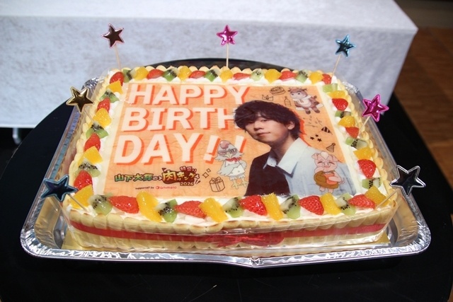 山下大輝さんの誕生日を「肉」でお祝い！「山下大輝の特盛り肉ッキング2026」開催！　岡本信彦さん・蒼井翔太さん・杉田智和さんが生クッキングに挑戦-18