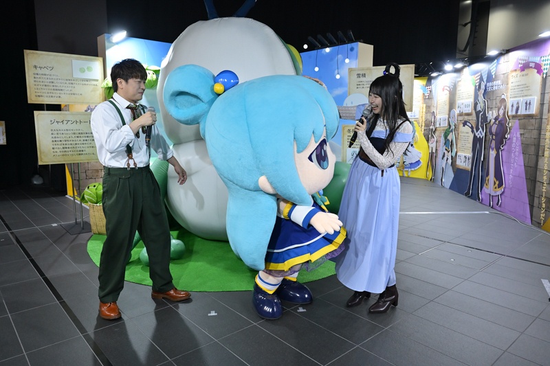 「『この素晴らしい世界に祝福を！』展 ～Cheerful～」内覧会＆記者会見レポート｜カズマ役・福島潤さん＆アクア役・雨宮天さんが展示の見どころをじっくり語り合う-37