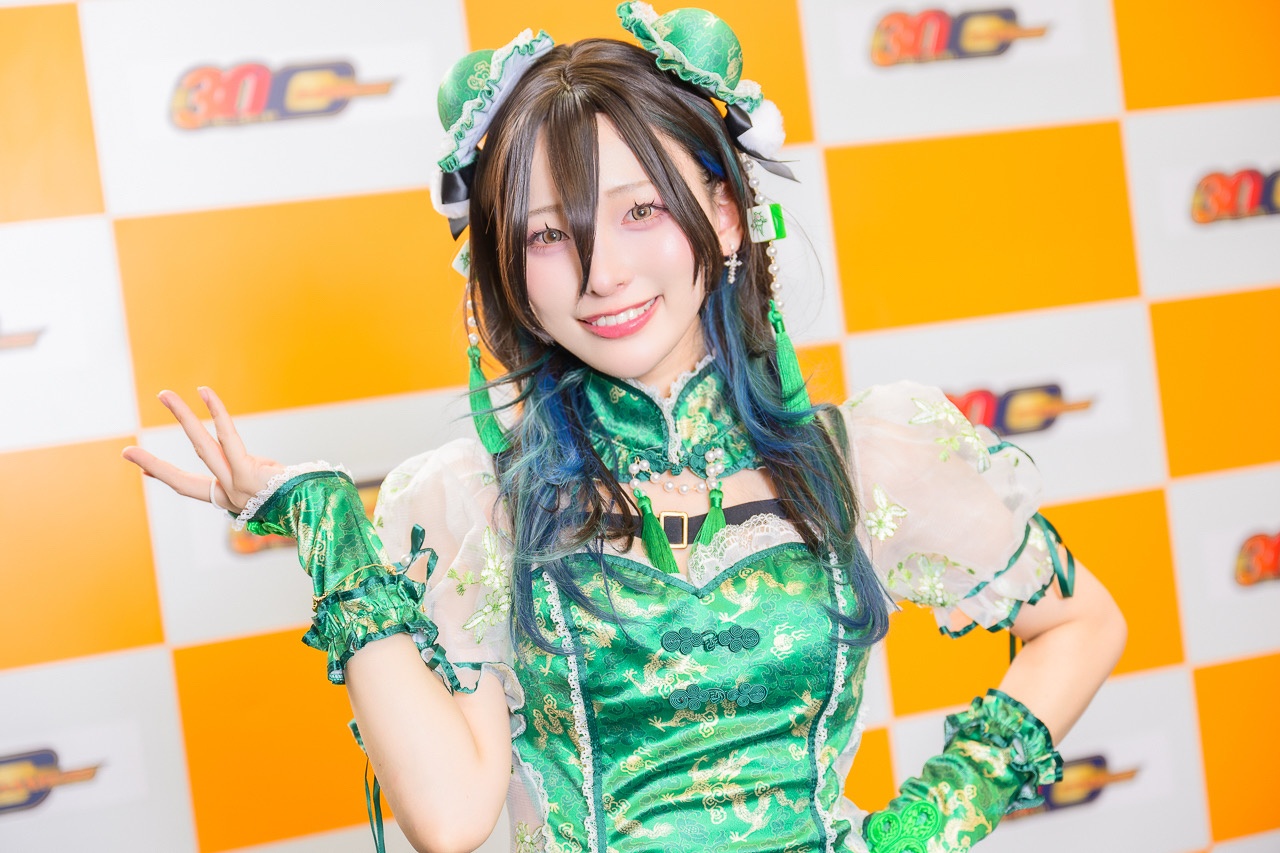 さくらーさんが制服風衣装とチャイナ服姿で参戦！「麻雀牌」モチーフのイヤリングなどこだわりが盛りだくさん！【ゲマコス14 撮り下ろしグラビア＆インタビュー】-8