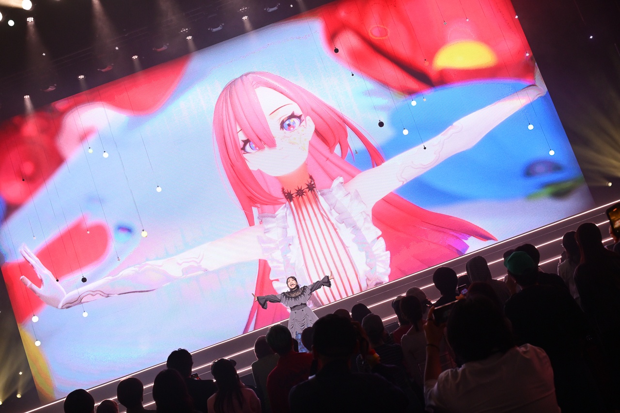 『竜そば』のその先を描く新たな物語――アニマーシブライブ「竜とそばかすの姫 – PROJECT LAYRA – 」で体感する＜U＞の世界！　細田守監督＆出演アーティストが語る公演の魅力-15