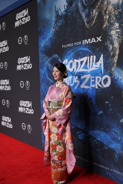『ゴジラ-0.0』LAプレミア＆レッドカーペットイベントの公式レポートが到着！　神木隆之介さん、浜辺美波さん、山崎貴監督らスタッフ陣登壇-11