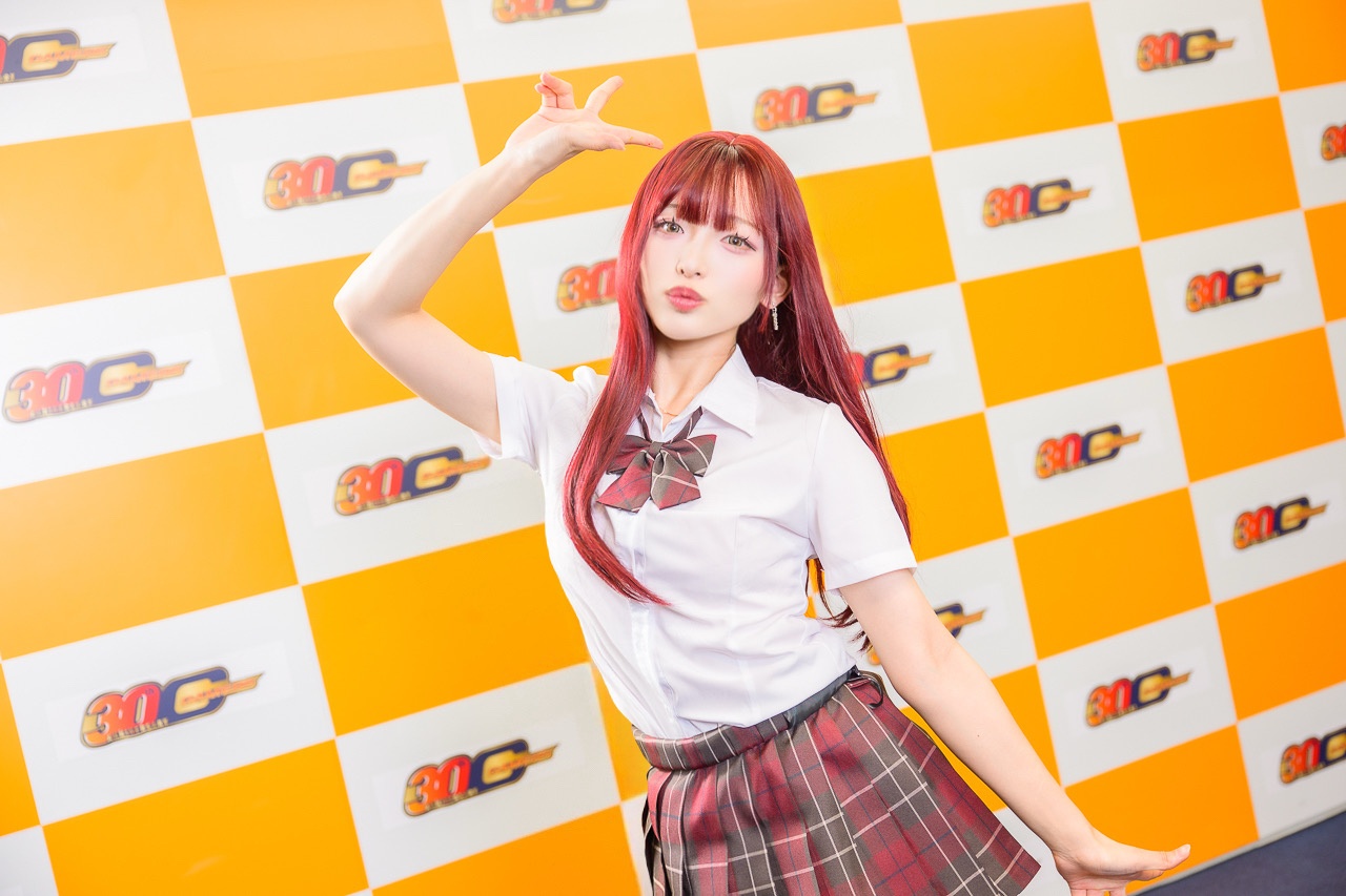 さくらーさんが制服風衣装とチャイナ服姿で参戦！「麻雀牌」モチーフのイヤリングなどこだわりが盛りだくさん！【ゲマコス14 撮り下ろしグラビア＆インタビュー】-3