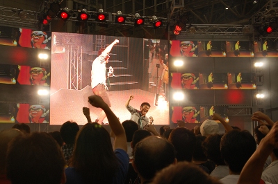 【C3×HOBBY】伊藤静さんが憧れのスパロボステージに！　緑川光さん、美郷あきさんらも登場の『スパロボNEO』ステージをレポート！