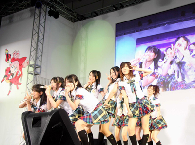 【C3×HOBBY2009】『キャラホビ2009』ステージイベントのトリを飾ったのはSKE48。 『真マジンガー衝撃!Z編』ED曲の熱唱と卒業メンバーのラストステージに感動-1