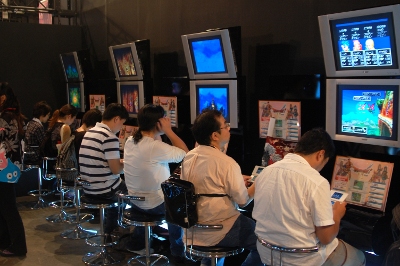 【TGS2009】大魔王の地図配信や“ハッサン”とのすれちがいも！『ドラクエVI』初お目見えのスクウェア・エニックスブース-2