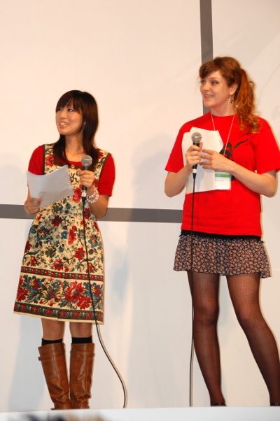 【TGS2009】「うちのペットの黒猫を出してください！」と開発に直訴!?　日笠陽子さんが登場したオンラインゲーム『フラゴリア』スペシャルステージ！-2