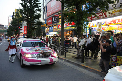 『2回痛Gふぇすたinお台場』に衝撃の「痛リムジン」が登場！-2