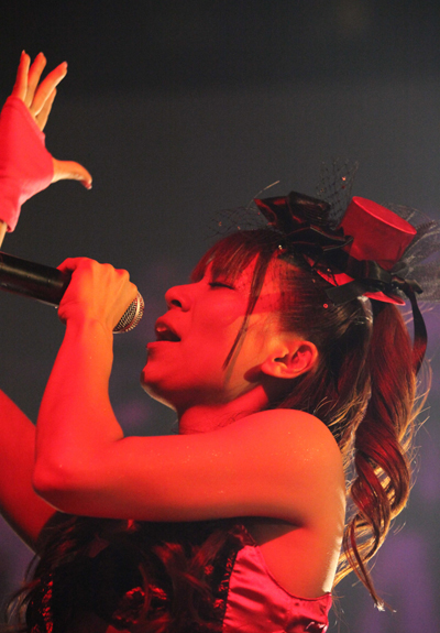 彩音さんが東名阪ツアー『Ayane Live Tour 2009』の追加公演を赤坂BLITZで開催！　豪華ゲストも出演した自身最大のライブは大成功!!-1