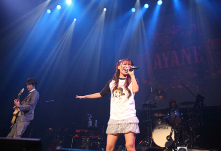 彩音さんが東名阪ツアー『Ayane Live Tour 2009』の追加公演を赤坂BLITZで開催！　豪華ゲストも出演した自身最大のライブは大成功!!-12