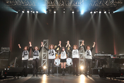 宮崎羽衣さんが『宮崎羽衣1st LIVE TOUR 2009“UI1”』を開催！2010年2月6日には待望の追加公演も決定!!