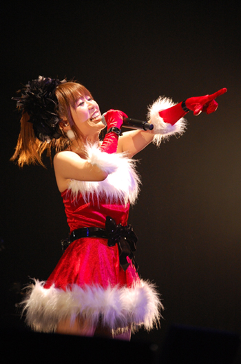 今年も、ちっひーサンタの送るクリスマス・パーティを開催――米倉千尋さんが「Chihiro Yonekura Presents X’mas Party Live2009“FRIENDS”あなたのハートにクリスマChu!!(^2^)-☆～」を開催